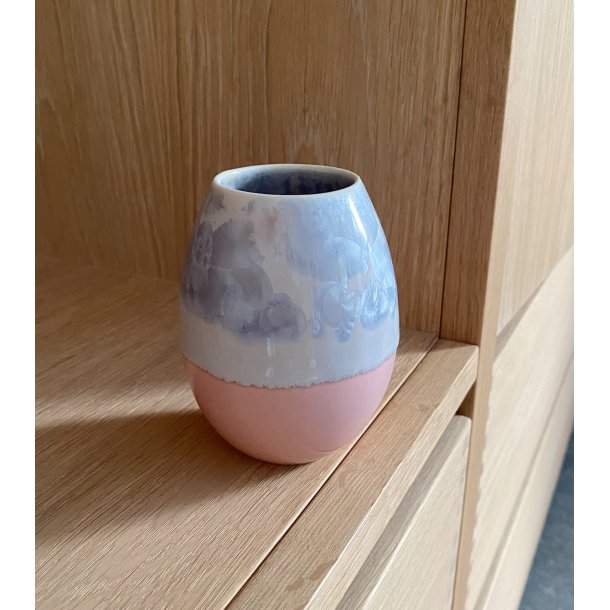Wauw Design - Keramik håndlavet vase lille, crystal glaze, lyserød og turkisblå. KUN 1 AF DENNE